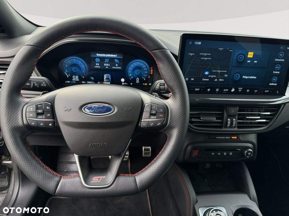 Ford Focus 2.3 EcoBoost ST X - 17