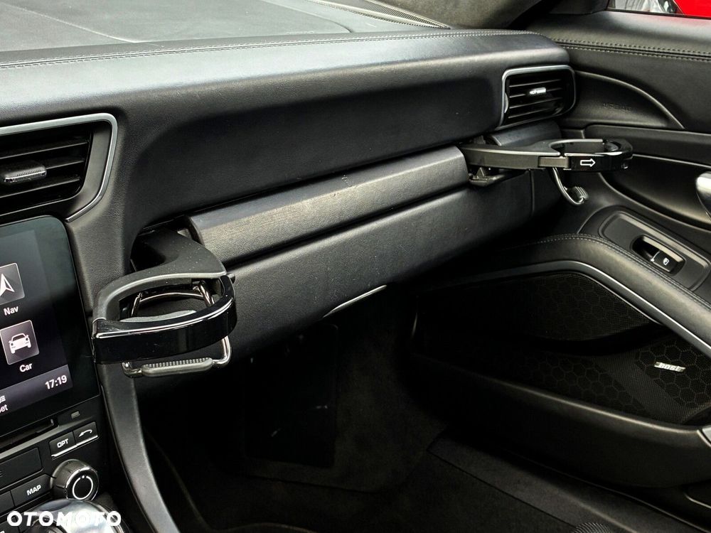 Porsche 911 - 38