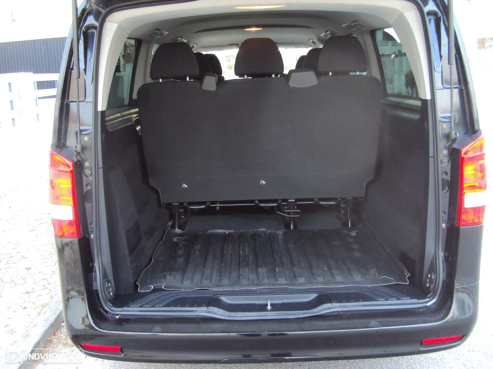 Mercedes-Benz Vito Tourer Extra-Longa Aut. PRO - 12