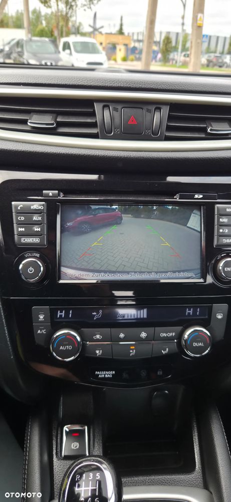 Nissan Qashqai 1.6 DCi Tekna - 28