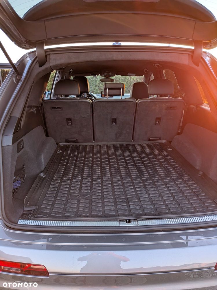 Audi Q7 3.0 TDI Quattro Tiptronic - 11