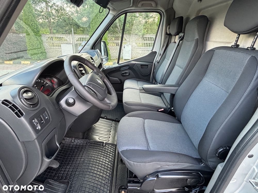 Renault Master - 13