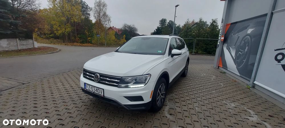 Volkswagen Tiguan Allspace - 4