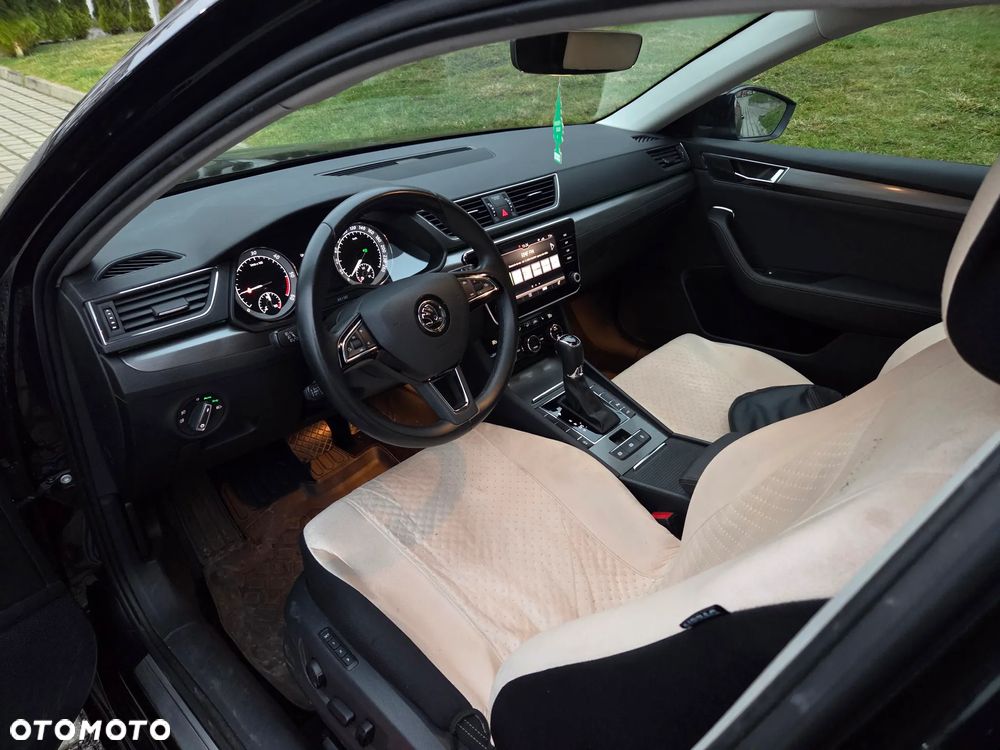 Skoda Superb 2.0 TDI DSG Ambition - 7