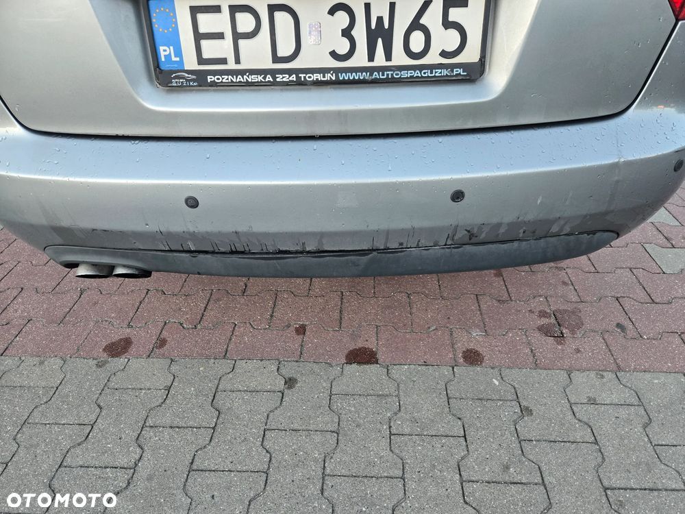 Audi A4 Avant 2.0 TDI - 10