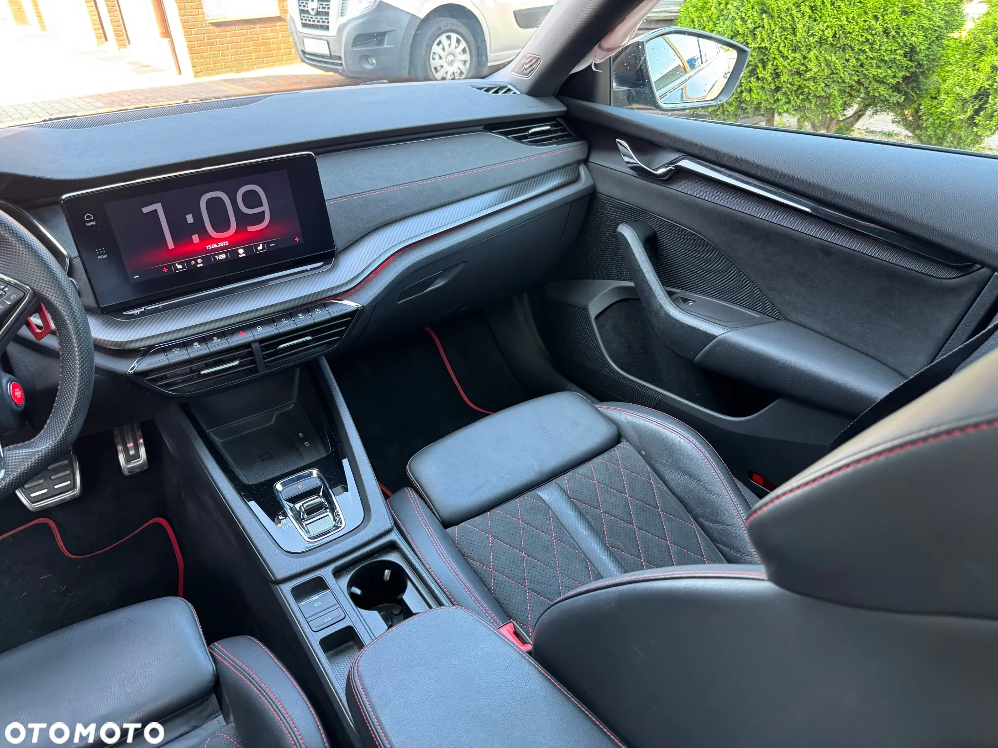 Skoda Octavia Combi 2.0 TSI DSG RS 245 - 15