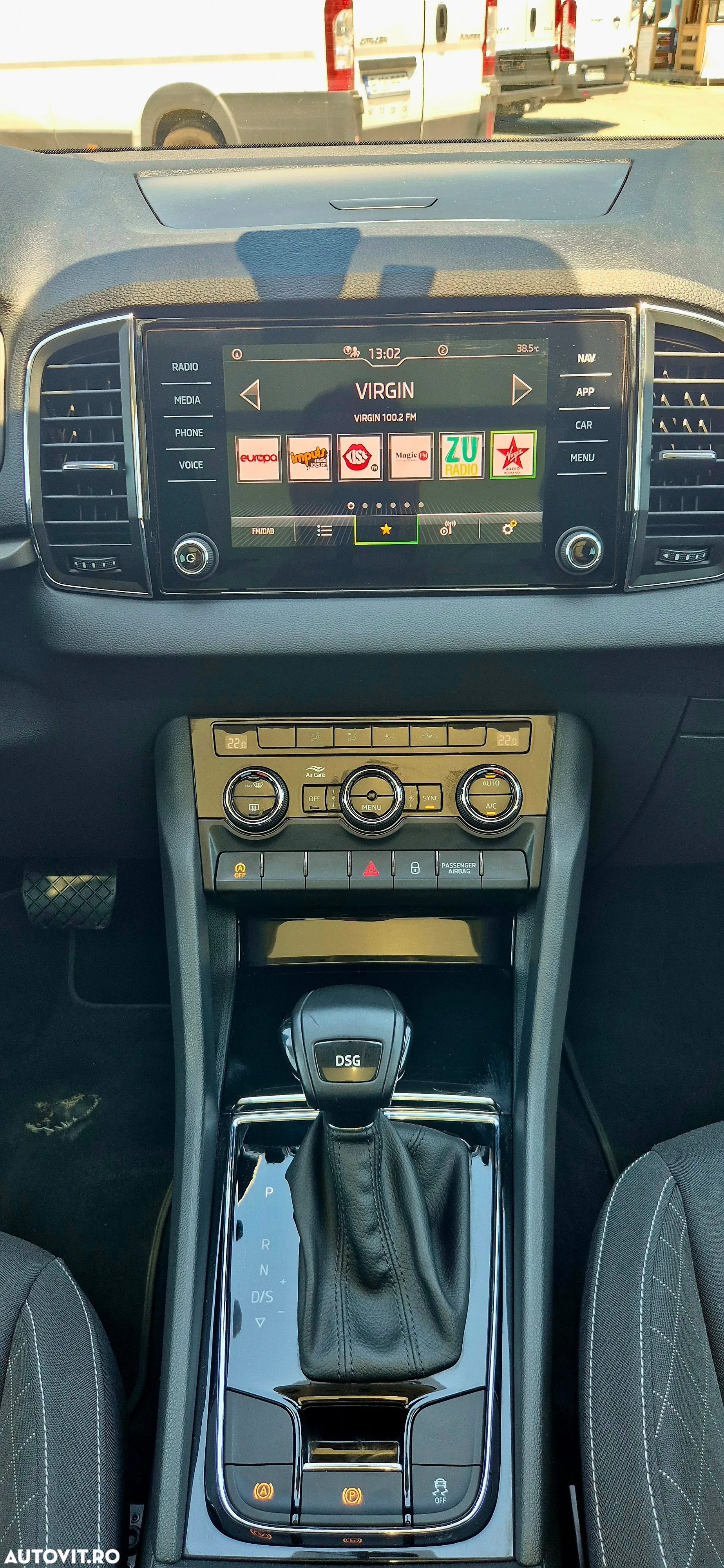Skoda Karoq 1.5 TSI DSG Ambition - 8