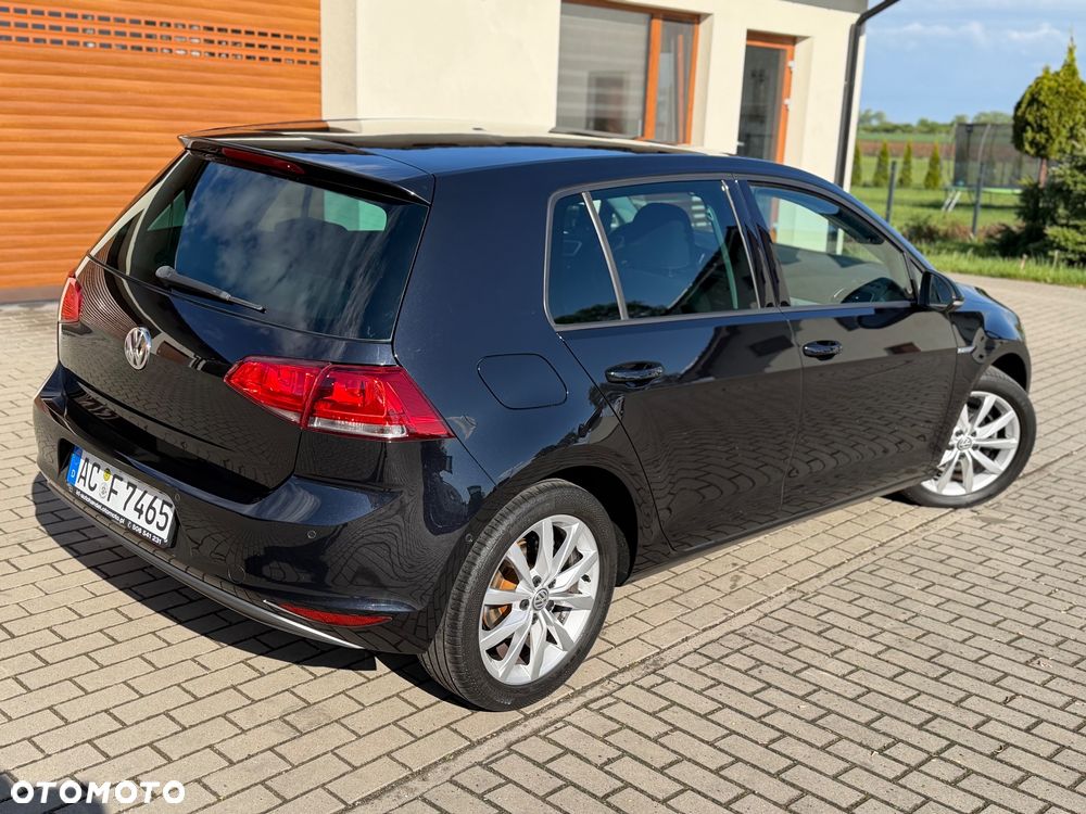 Volkswagen Golf - 35
