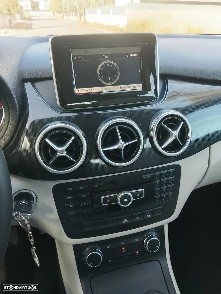 Mercedes-Benz B 180 CDI Urban - 13