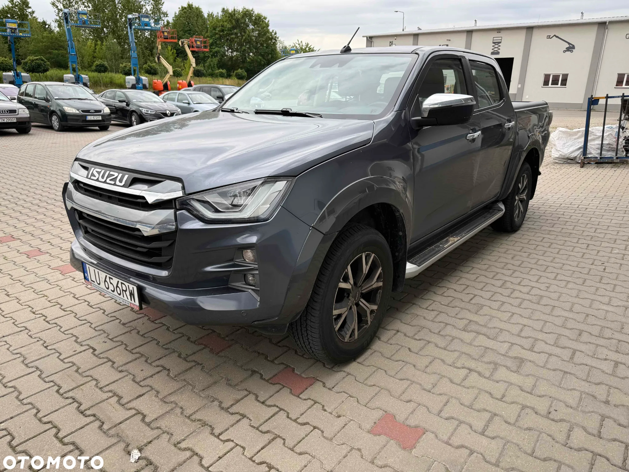 Isuzu D-MAX - 5