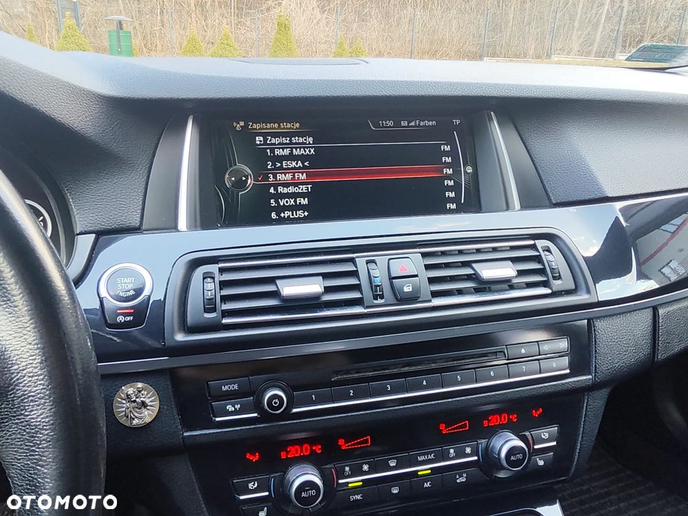BMW Seria 5 525d xDrive - 18