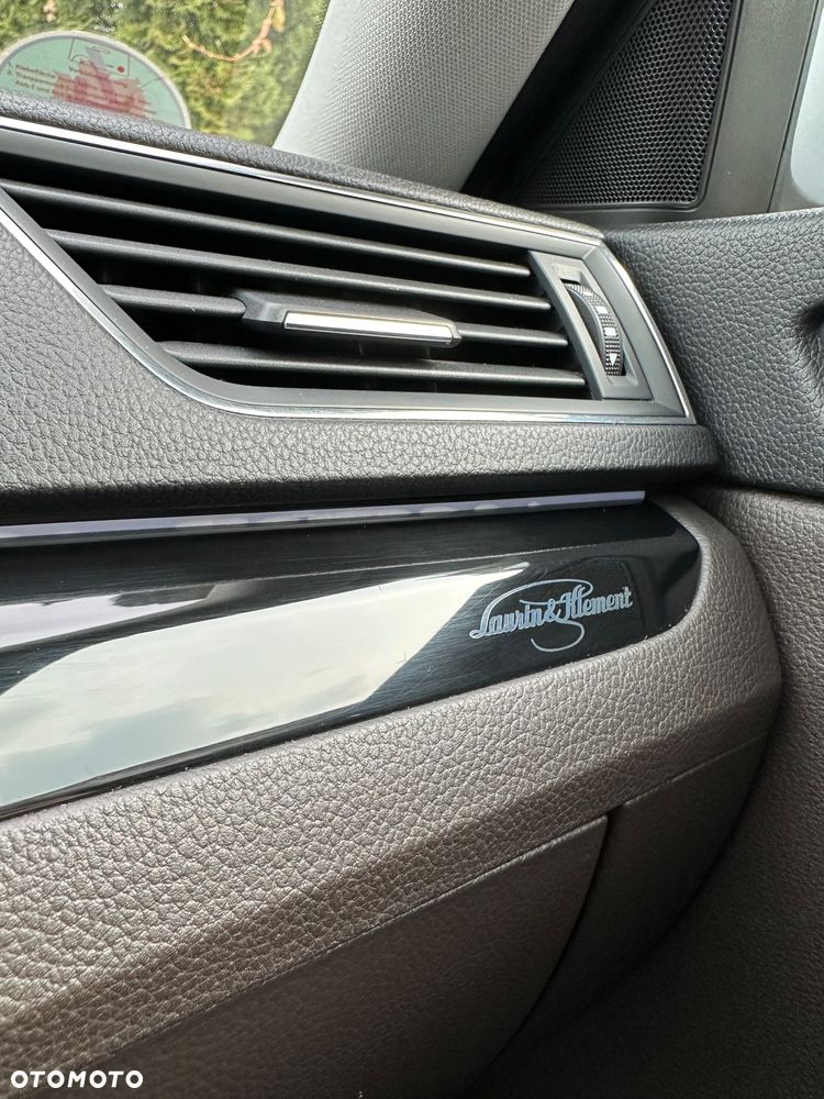Skoda Superb 2.0 TDI DSG L&K - 37