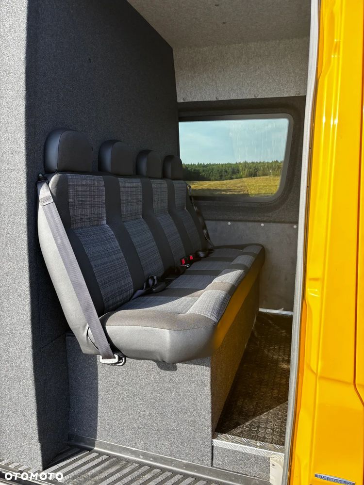 Mercedes-Benz SPRINTER - 9