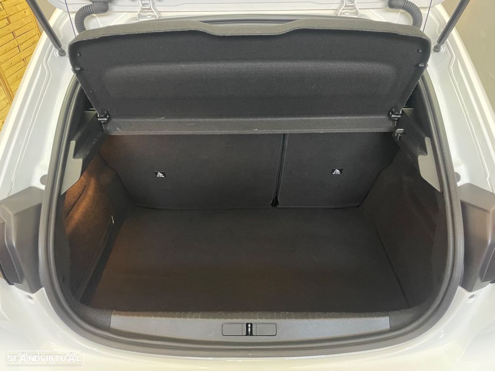 Peugeot 208 1.2 PureTech Active - 13