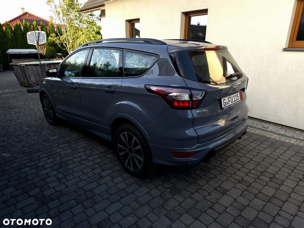 Ford Kuga 2.0 TDCi AWD ST-Line - 4