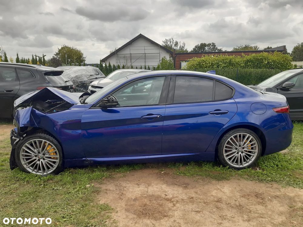 Alfa Romeo Giulia 2.0 Turbo 16V AT8 Sprint - 4