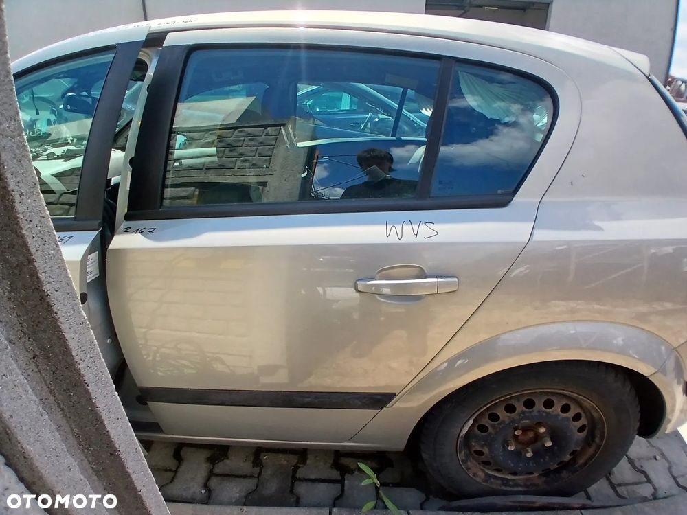 Opel Astra H Hb Drzwi Tył Tylne Lewe Kolor Z167 - 1