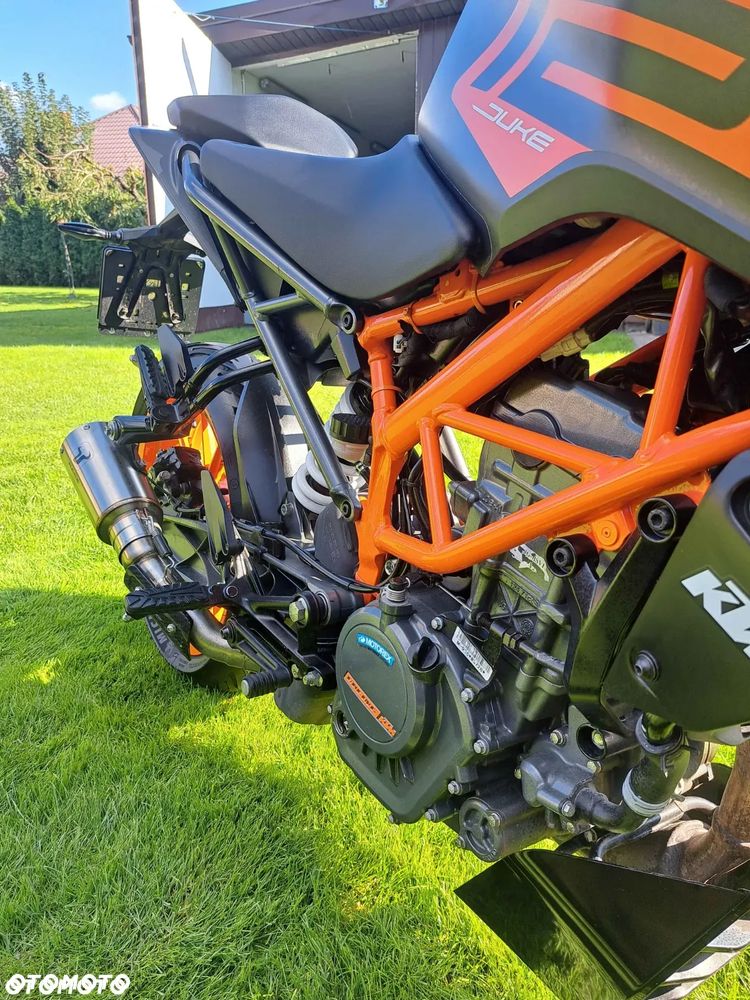 KTM Duke - 4
