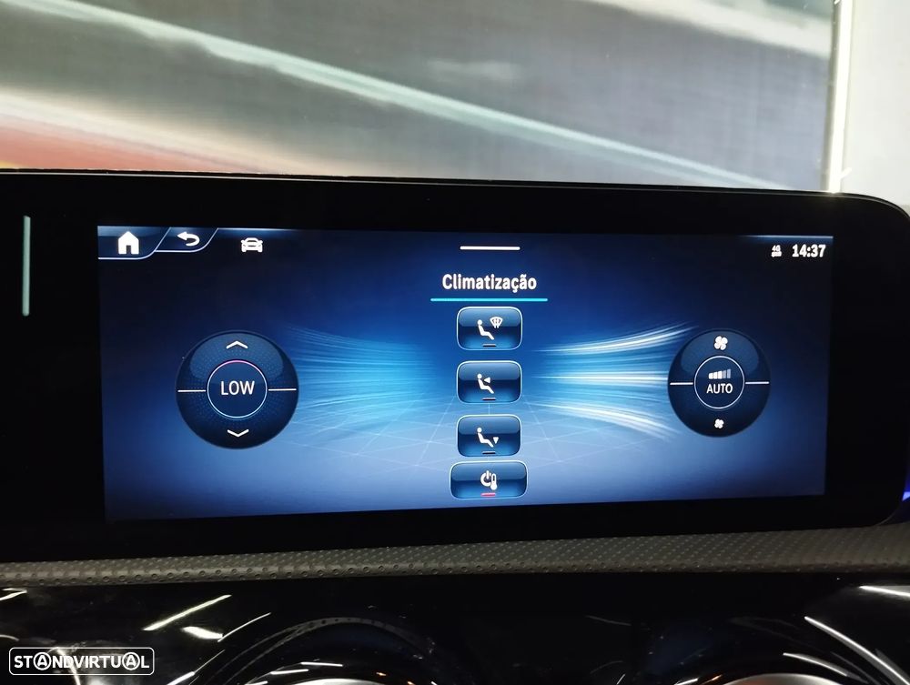 Mercedes-Benz A 200 AMG Line Aut. - 35