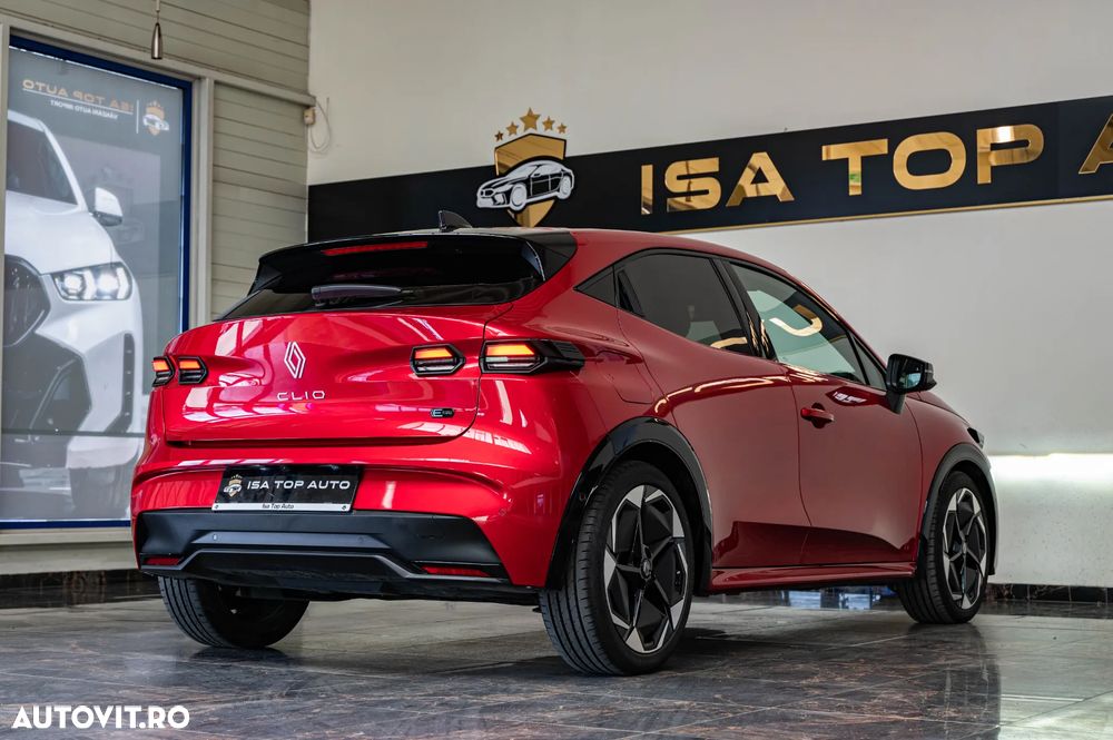 Renault Clio VI E-Tech 160 HEV Esprit Alpine - 16