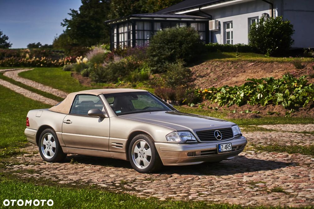 Mercedes-Benz SL 500 - 16