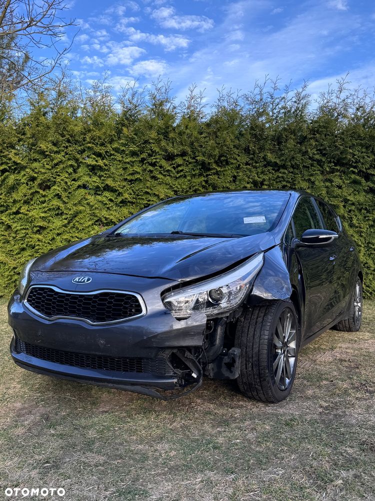 Kia Ceed 1.6 CRDi 128 97g Edition 7 - 10