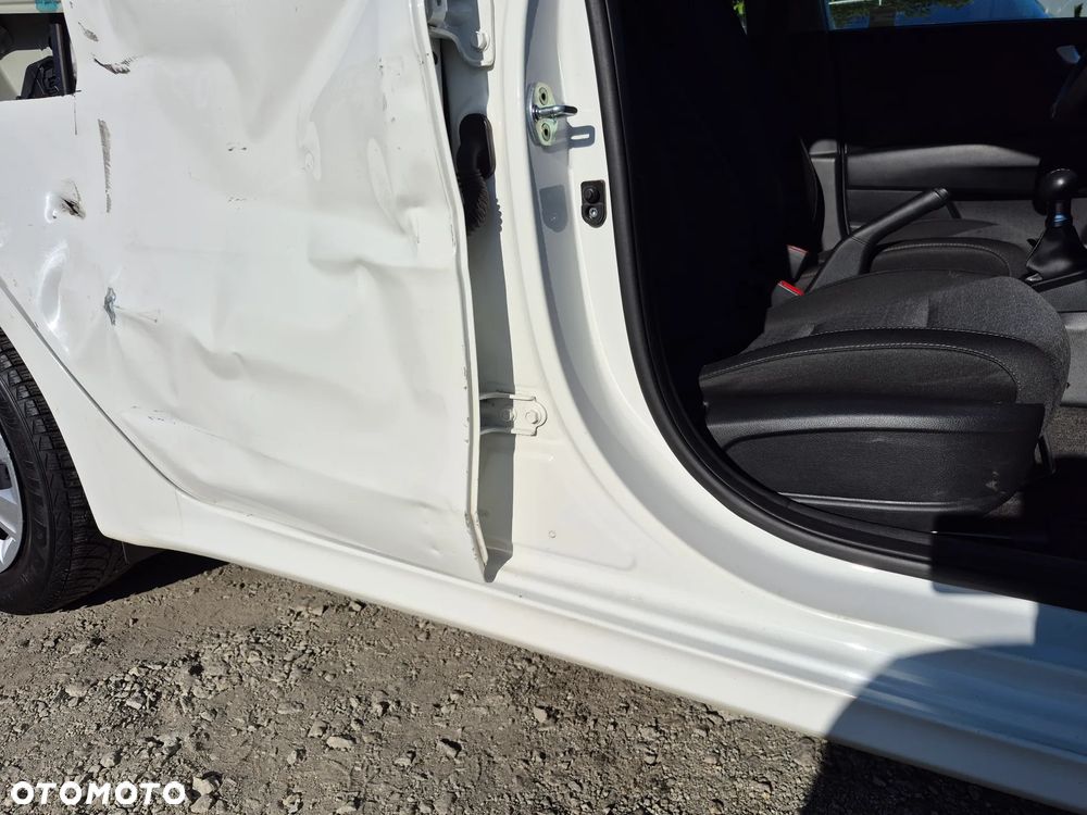 Kia RIO VAN vat1 - 28
