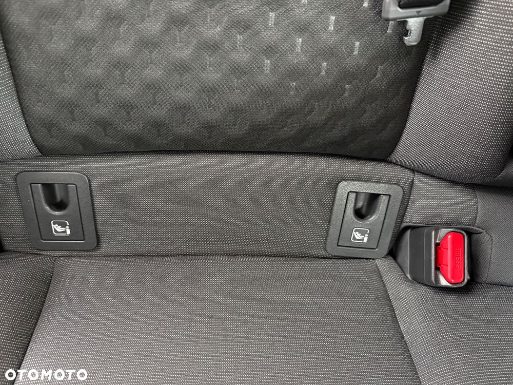 Toyota Corolla 1.8 Hybrid Comfort - 22