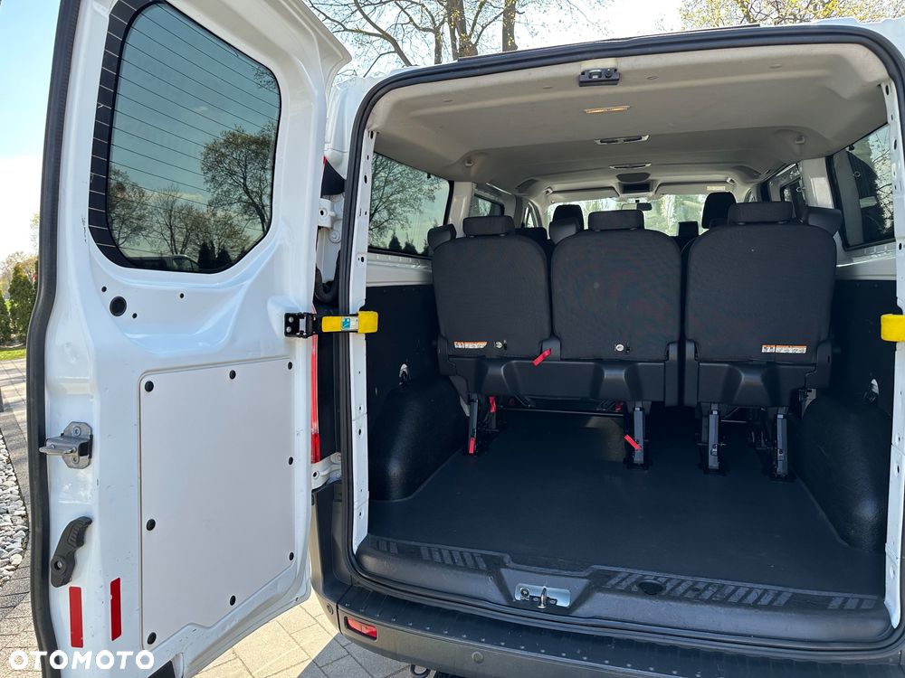 Ford Transit Custom 310 L2H1 Limited - 27