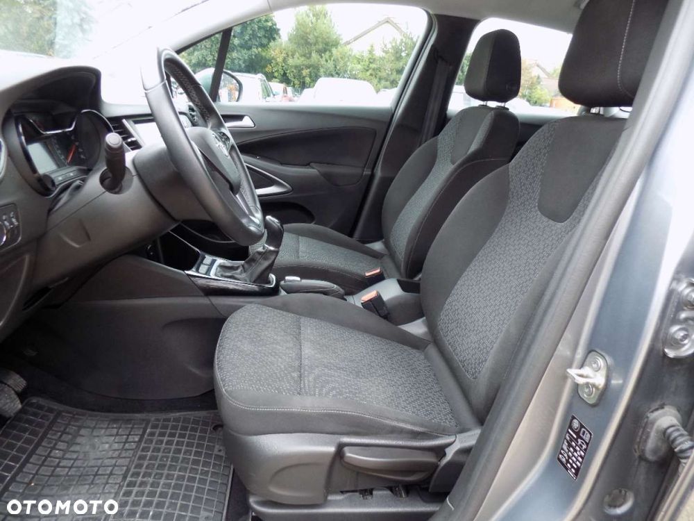 Opel Crossland X - 8