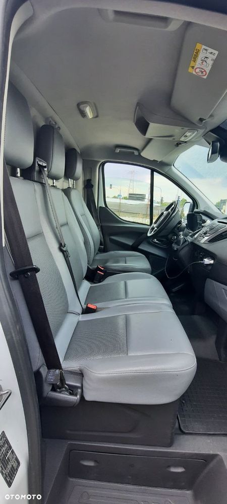 Ford Transit Custom - 12
