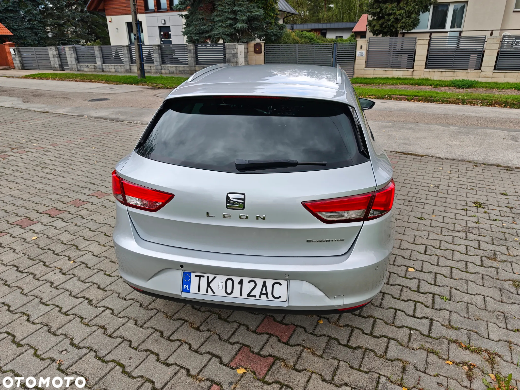 Seat Leon 1.6 TDI ECOMOTIVE Style - 9