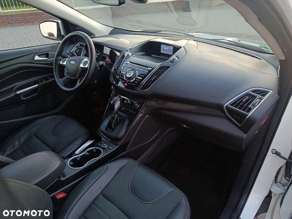 Ford Kuga 2.0 TDCi Titanium MPS6 - 28