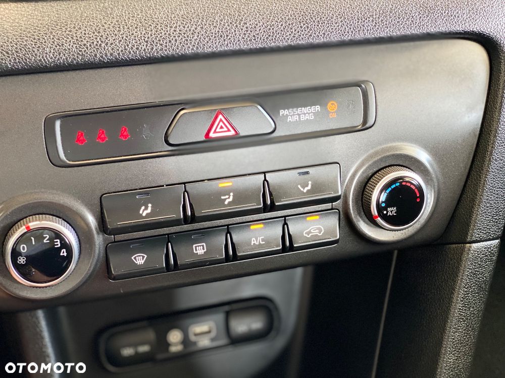 Kia Sportage 1.6 GDI 2WD Attract - 30