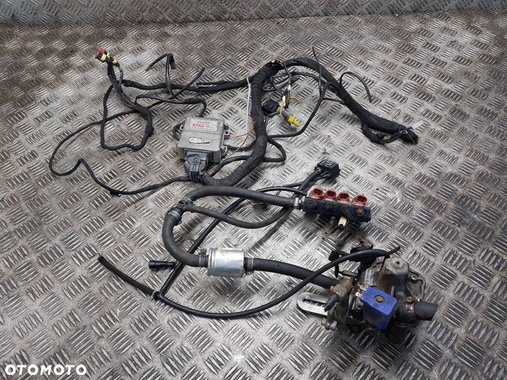 INSTALACJA GAZOWA LPG STAG-4 ECO STAG PS-01 VALTEK TOMASETTO AT09 - 1