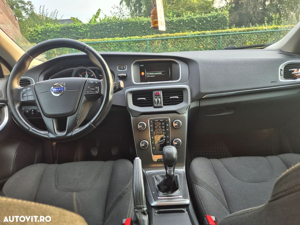 Volvo V40 D2 - 6