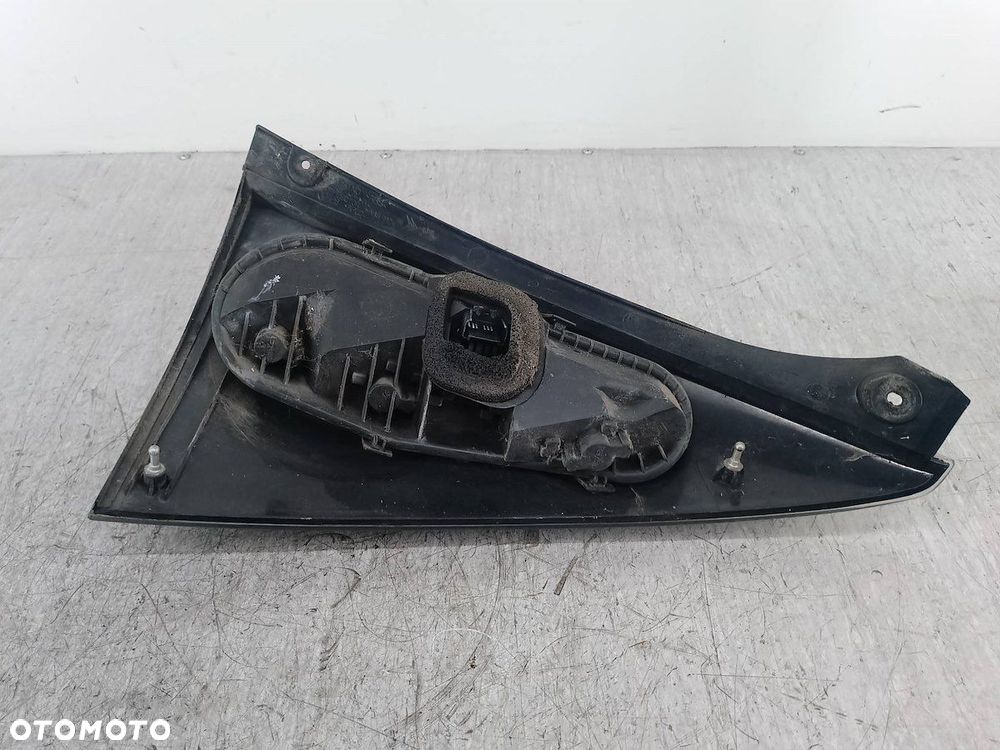 LAMPA TYLNA LEWA CITROEN C1 81560-0H060 HATCHBACK - 4