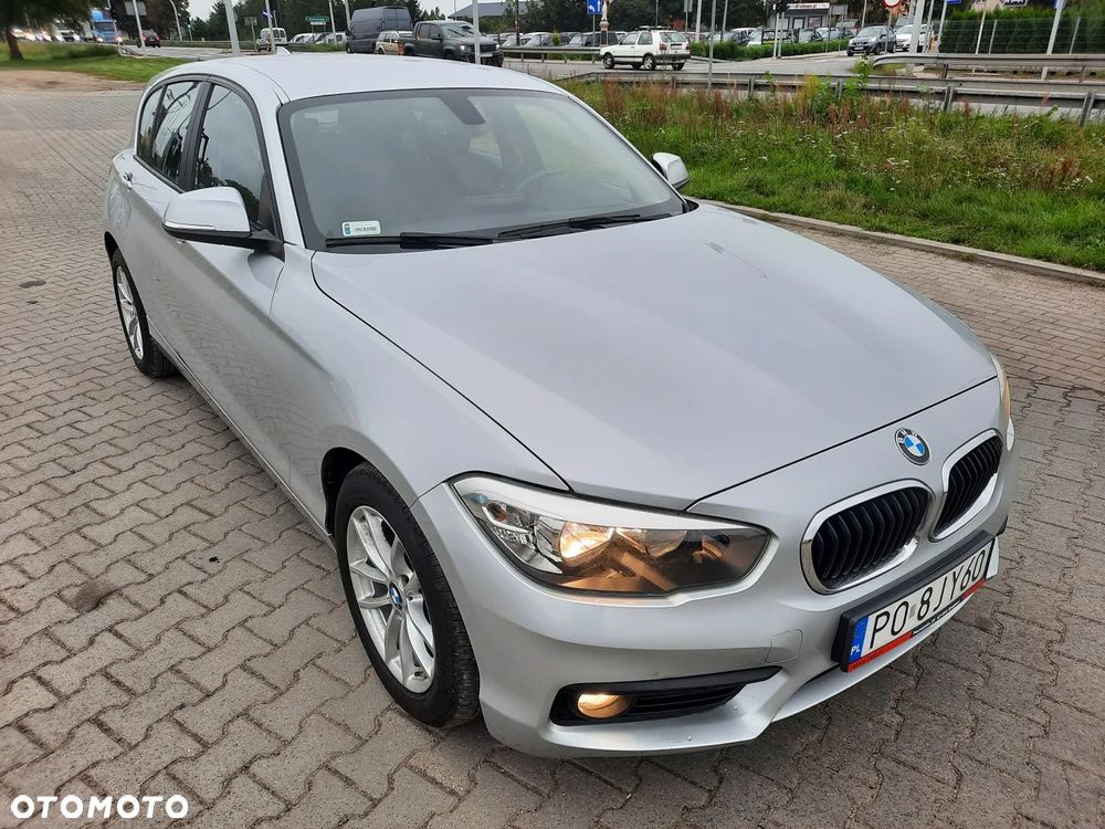 BMW Seria 1 118i - 5