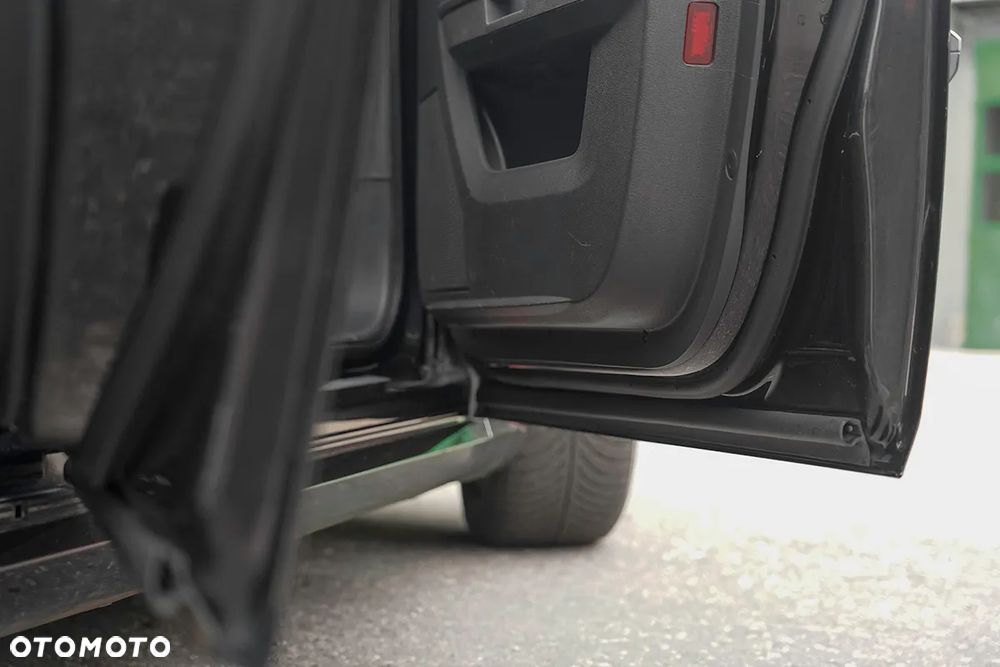 Chrysler 300C 3.0 V6 CRD - 18