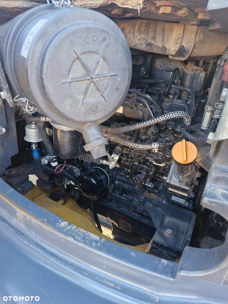 Komatsu PC45MR-3 - 6