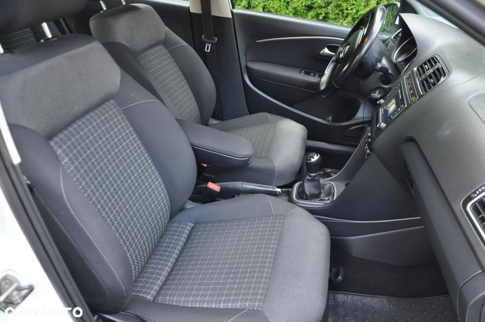 Volkswagen Polo 1.2 TSI BMT Comfortline - 14