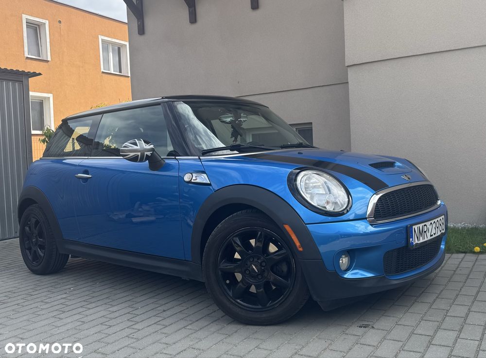 MINI Cooper S - 1