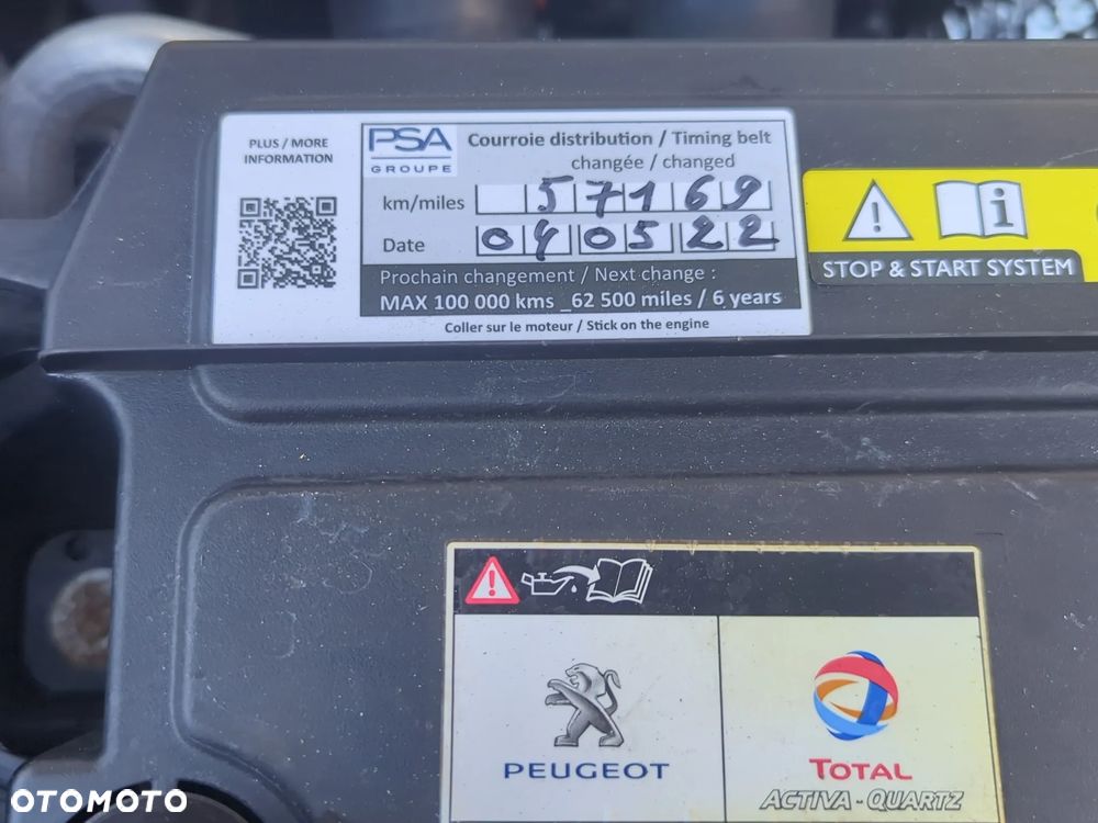 Peugeot 3008 1.2 PureTech Allure S&S EAT6 - 28