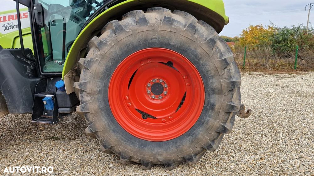 Claas ARION 420 MR TRACTOR AGRICOL - 13