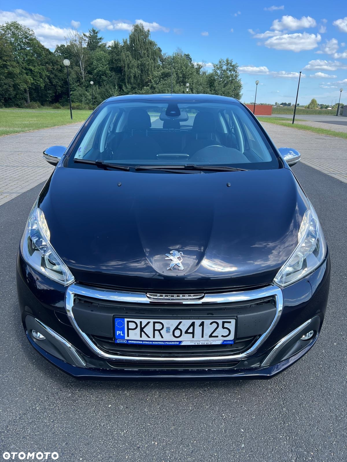 Peugeot 208 1.2 PureTech Allure S&S - 2