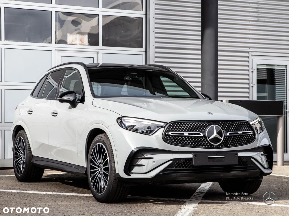 Mercedes-Benz GLC 300 mHEV 4-Matic AMG Line - 4