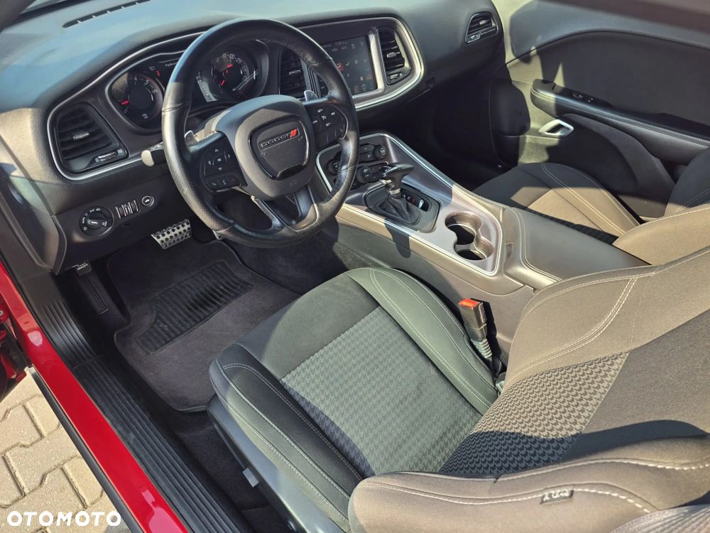 Dodge Challenger Automatik SXT Plus - 16