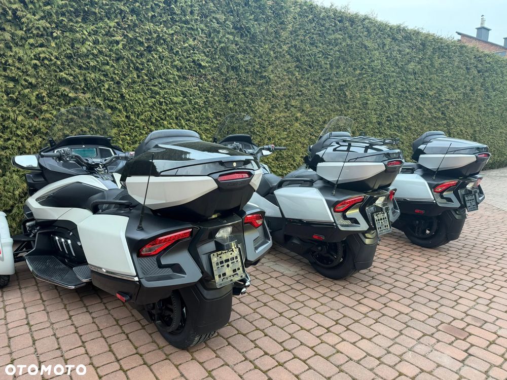 Can-Am Spyder - 5