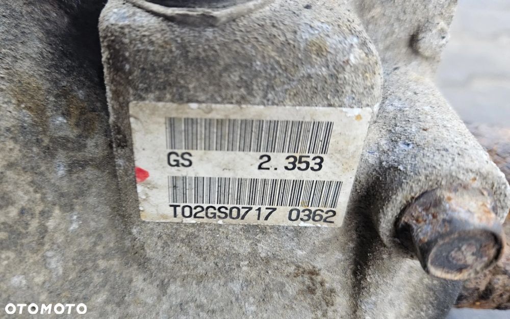 Mitsubishi  ASX Outlander II  1.8 2.0 DiD Di-D 2.0D  dyfer most tył  2.352 - 7