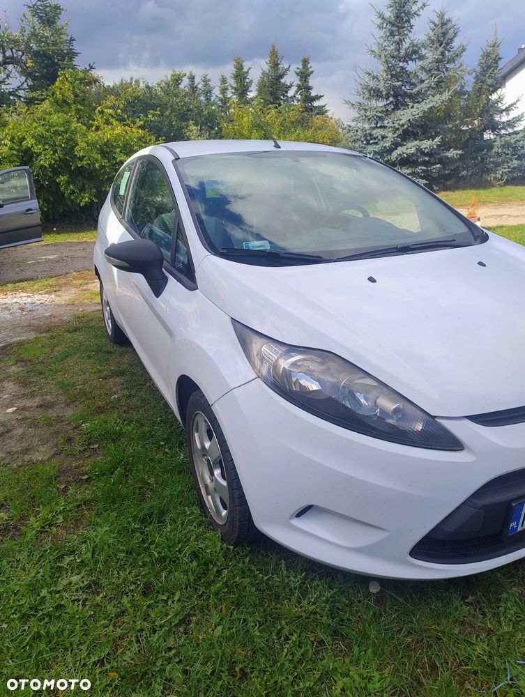 Ford Fiesta - 5
